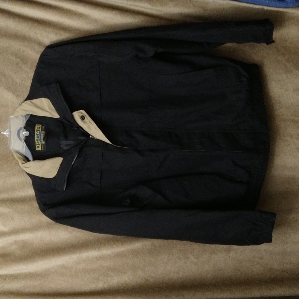 Men's jacket by Oscar Sports. size Small